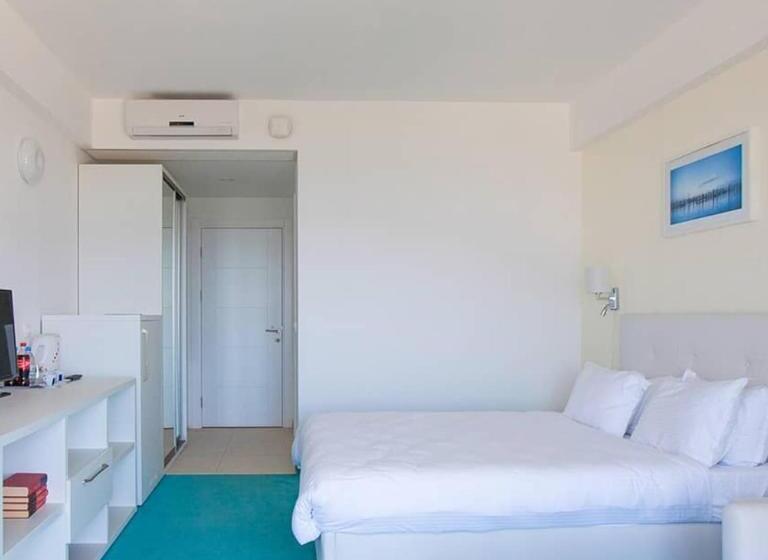 Blooming By The Sea Camere Cu Vedere Frontală Spre Mare