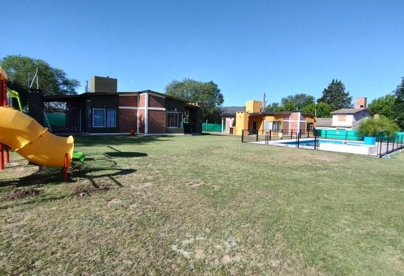 Complejo De Cabañas Ernestina Santa Monica