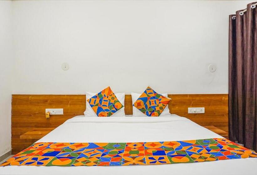 Fabhotel Royal Palace Inn   Lal Mahal