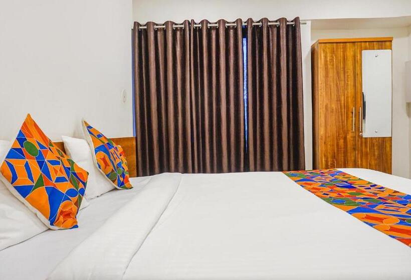 Fabhotel Royal Palace Inn   Lal Mahal