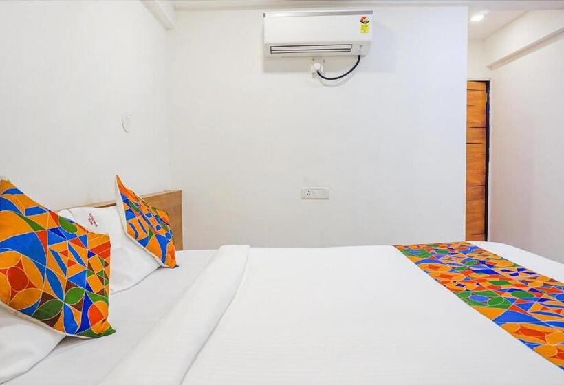 Fabhotel Royal Palace Inn   Lal Mahal