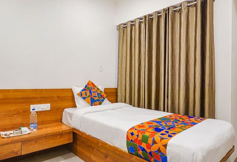 Fabhotel Royal Palace Inn   Lal Mahal