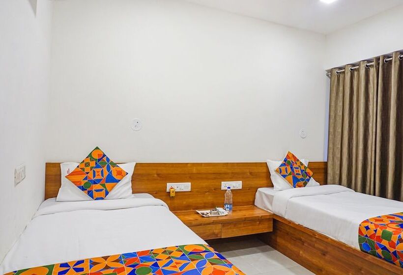 Fabhotel Royal Palace Inn   Lal Mahal