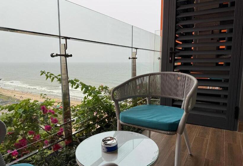 Flamingo Hải Tiến, Ibza 816a