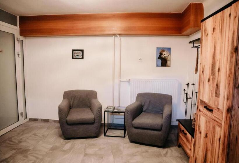 فندق Alpakas, Lamas Und Rentiere Zum Grünen See