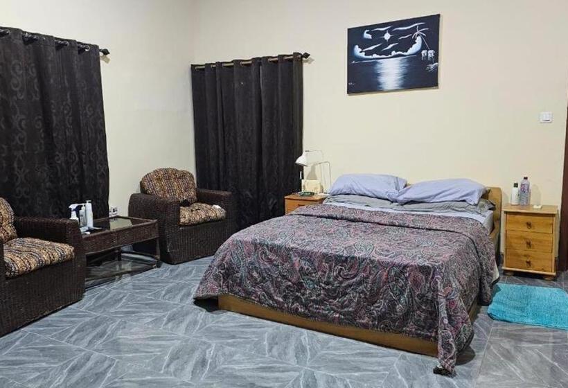 فندق Anamoaba Royal