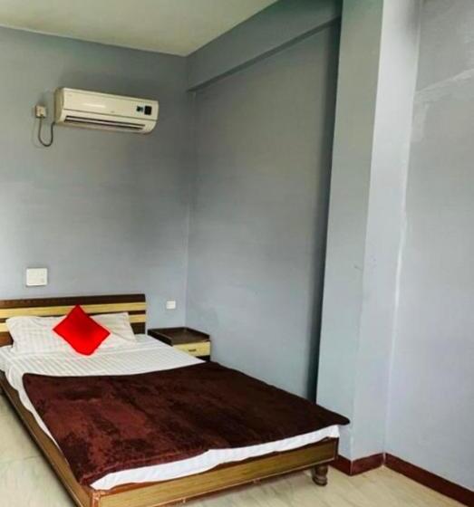 בית מלון כפרי Atithi Palace