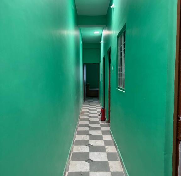 בית מלון כפרי Bishnu P