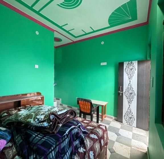 בית מלון כפרי Bishnu P