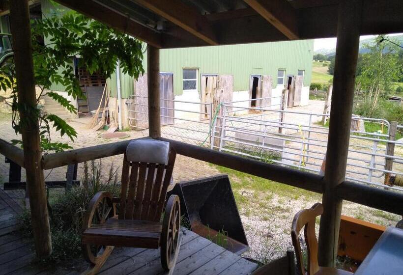 ホテル Charmantes Western Zimmer Mit Veranda Auf Dem Raihof