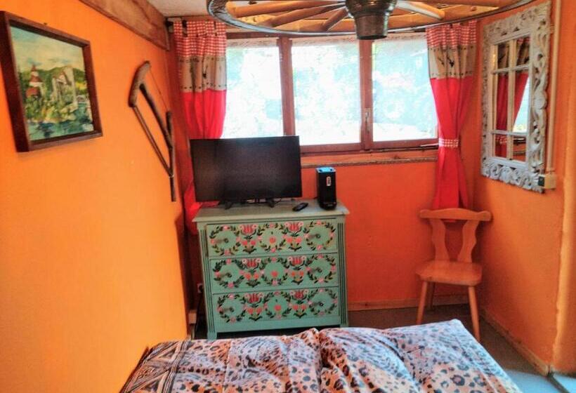 בית מלון כפרי Charmantes Western Zimmer Mit Veranda Auf Dem Raihof