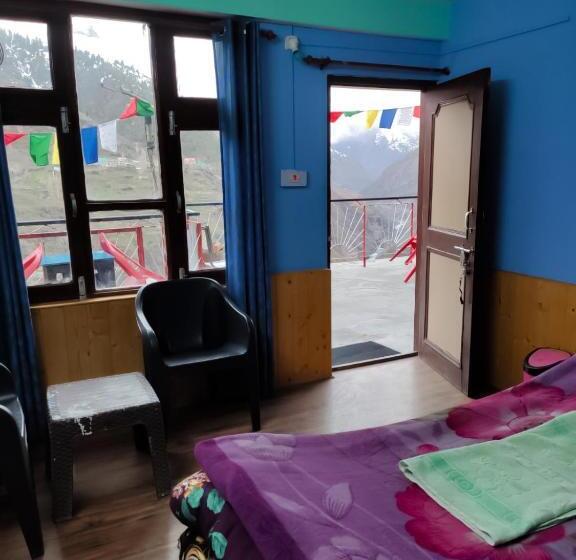 فندق Drilbu Ri Homestay