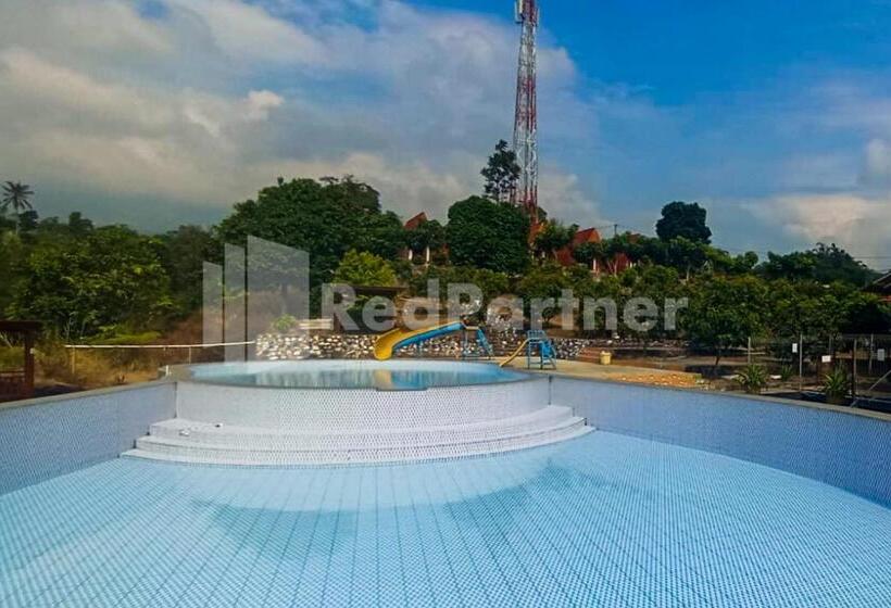 ホテル Glamping Pengilon Edupark Mitra Reddoorz