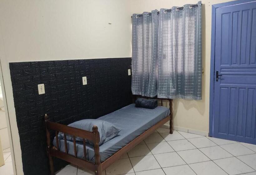 Отель Hostel Pousada Itinga