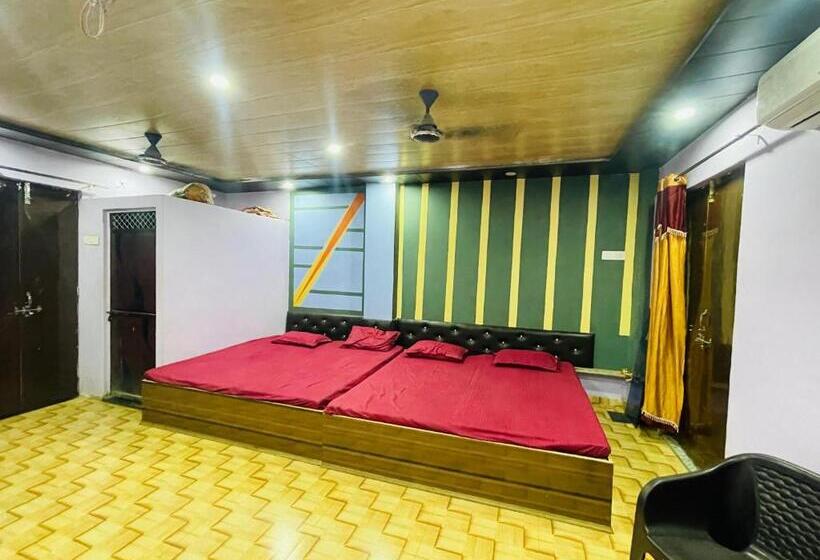 فندق Kailash Inn Guest House