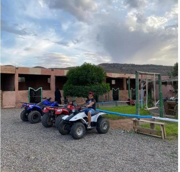 هتل Les Cavaliers Chez Yassine