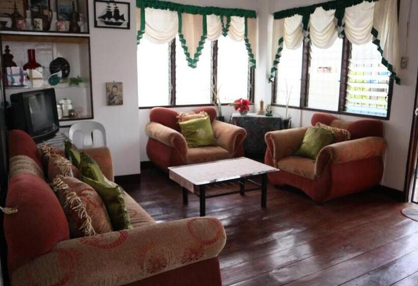 هتل Mangrove Breeze Country Inn By Reddoorz