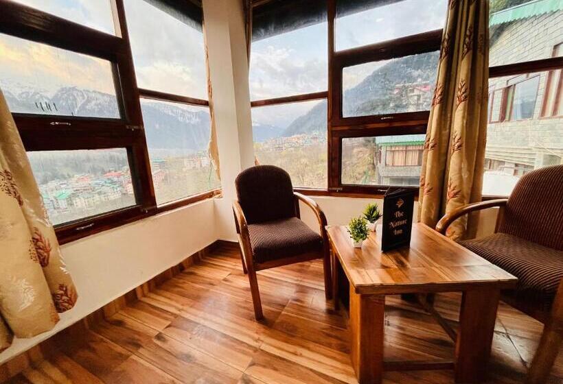 ホテル Mansa Devi Royal Guest House