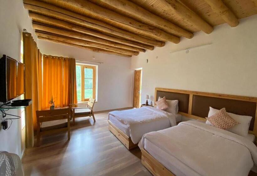 호텔 Osay Khar Resort