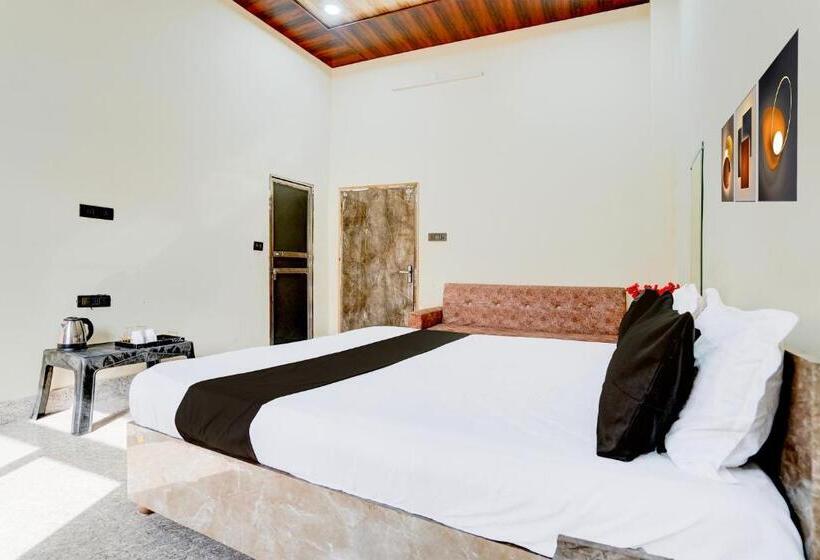 酒店 Oyo Kartar Banquet &