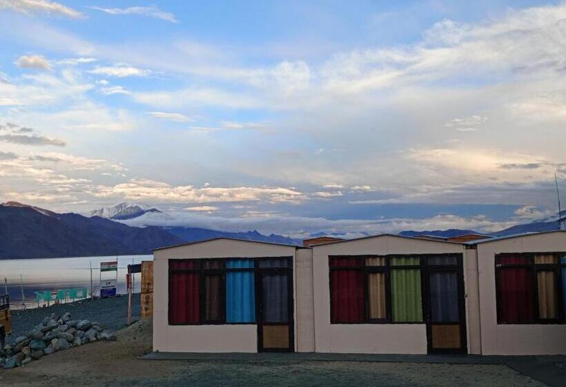 فندق Pangong Rainbow Cottage
