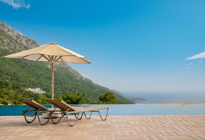 فندق Ramada by Wyndham Fethiye Oludeniz