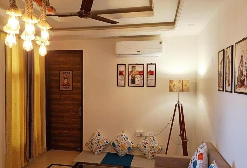 ホテル Satluj Classic Cottage