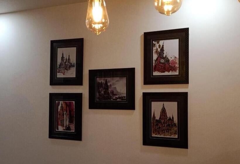 ホテル Satluj Classic Cottage