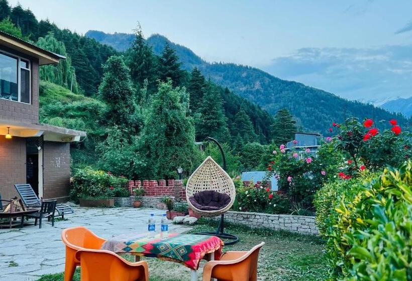 בית מלון כפרי Doon Valley Resort, Mussoorie   Away From City Hustle