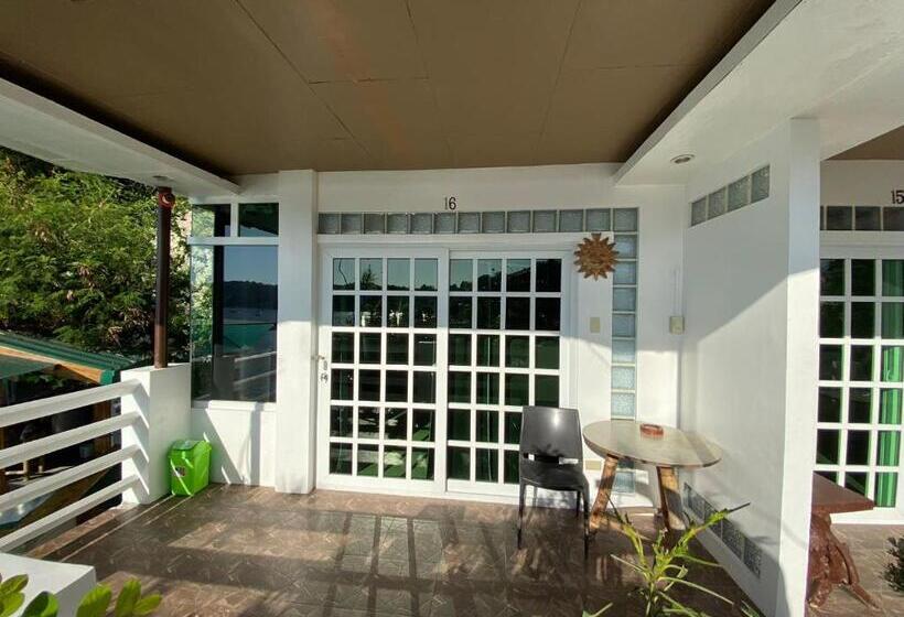 هتل Tina S Reef Divers & Super Diving