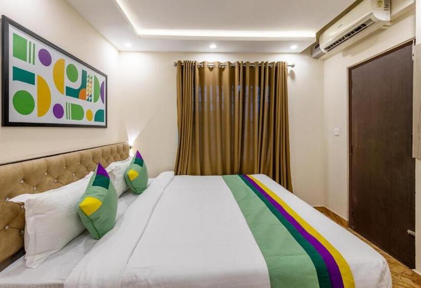 فندق Treebo Sky City Grand