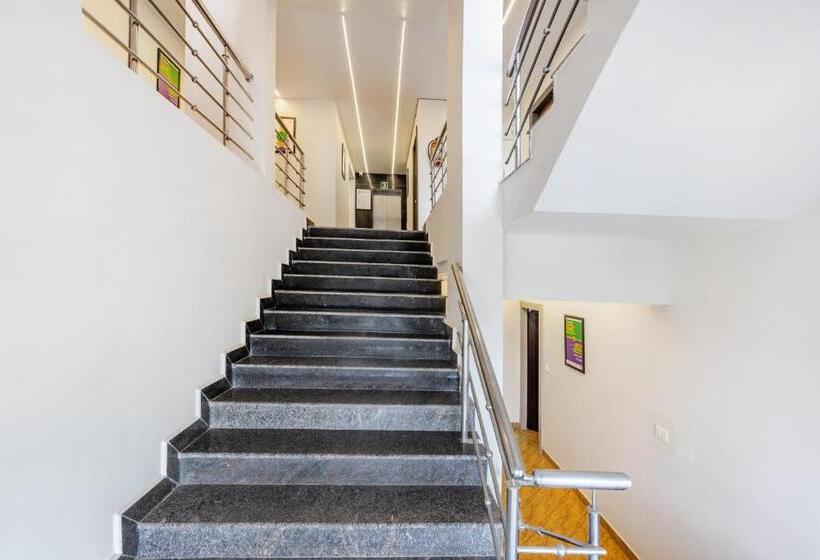 فندق Treebo Sky City Grand