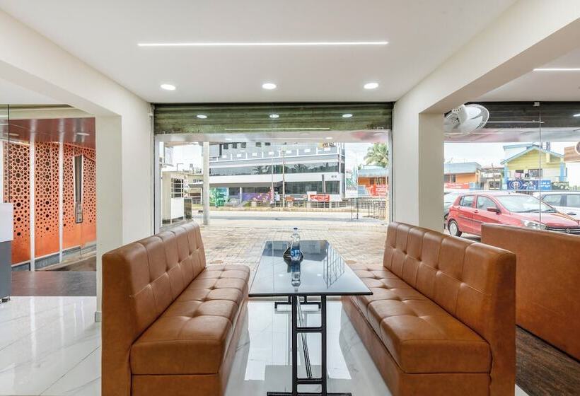 فندق Treebo Sky City Grand