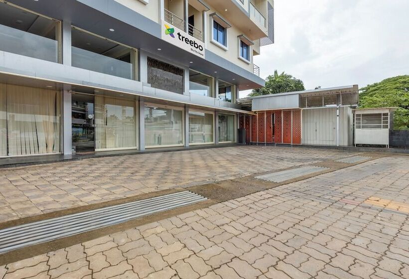 فندق Treebo Sky City Grand