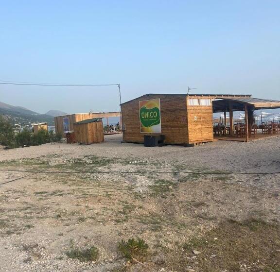 בית מלון כפרי Unico Borsh Bar Restaurant