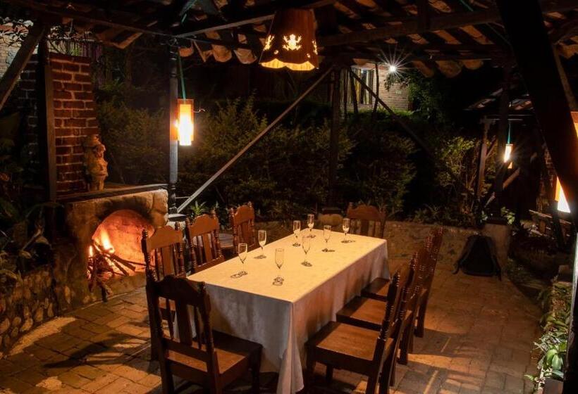 هتل Valladollyd San Agustín