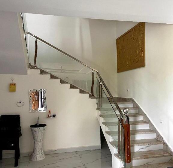 Отель Vyana Farm House