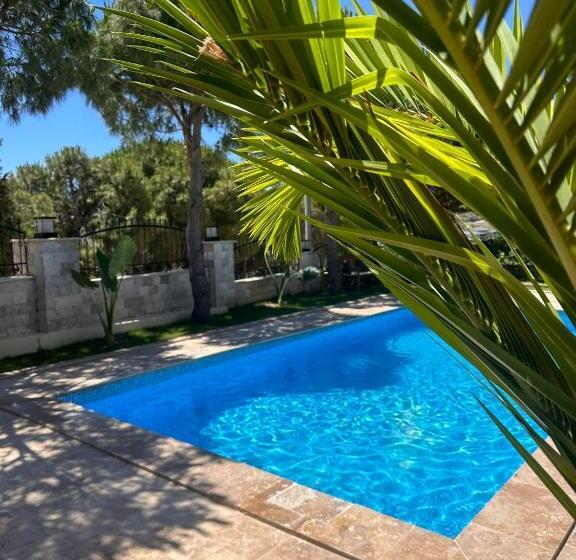 فندق Wind Of Çeşme