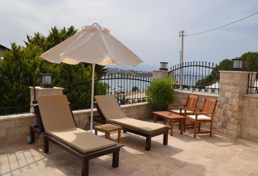 فندق Wind Of Çeşme