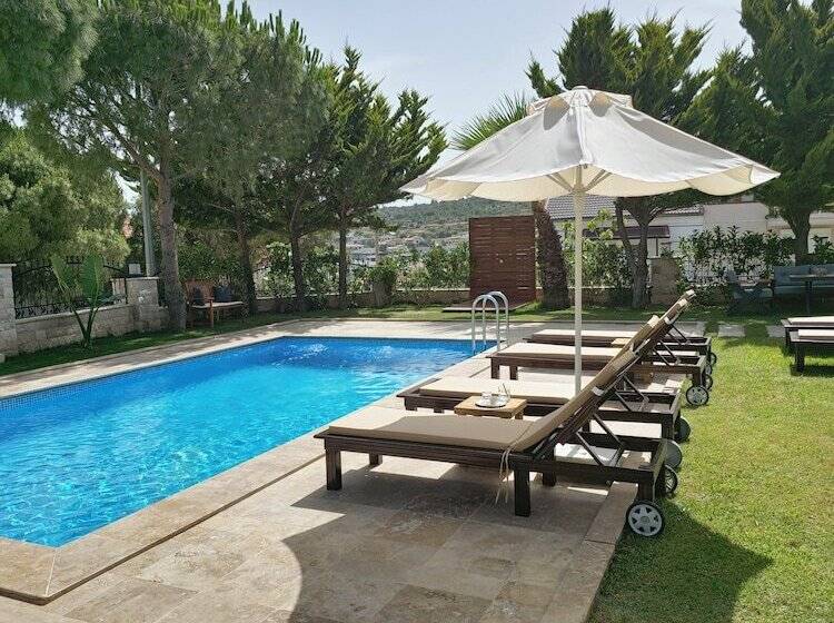 فندق Wind Of Çeşme