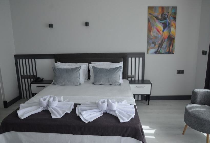 فندق Wind Of Çeşme