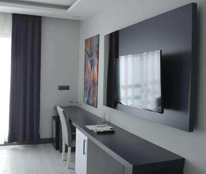 فندق Wind Of Çeşme