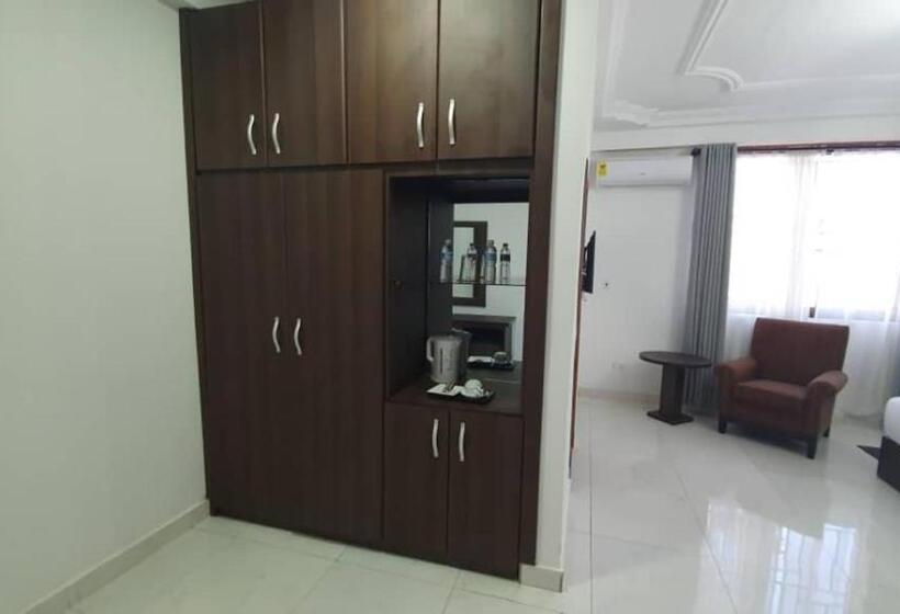 Manna Heights Hotel And Conference Center