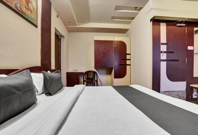 Oyo Hotel Phool Plaza