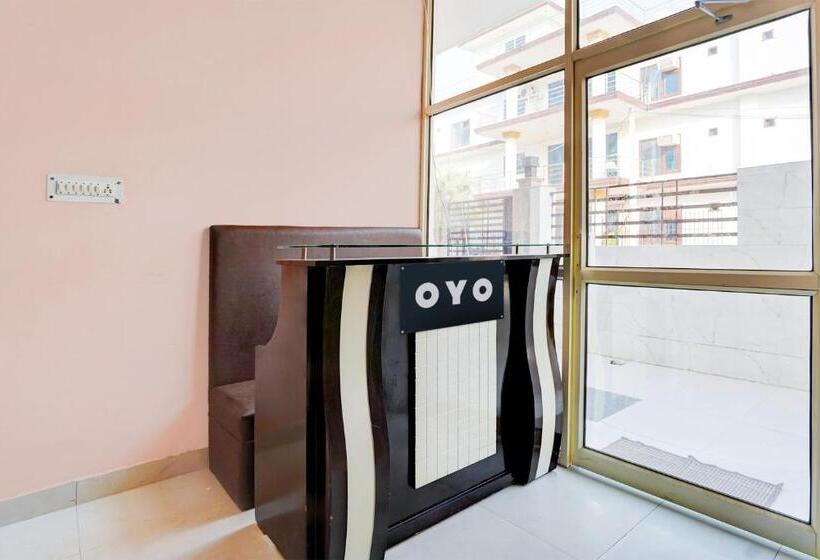 Oyo Hotel Twilight Terrace