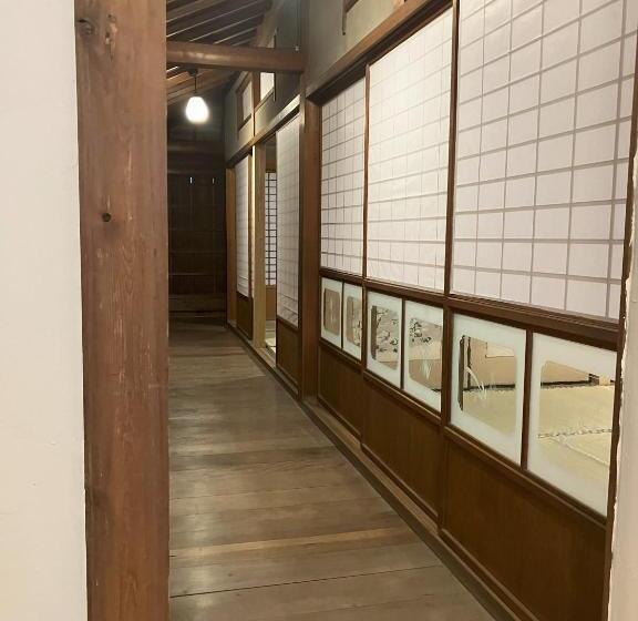 بنسيون 古民家の宿勝右衛門吉野