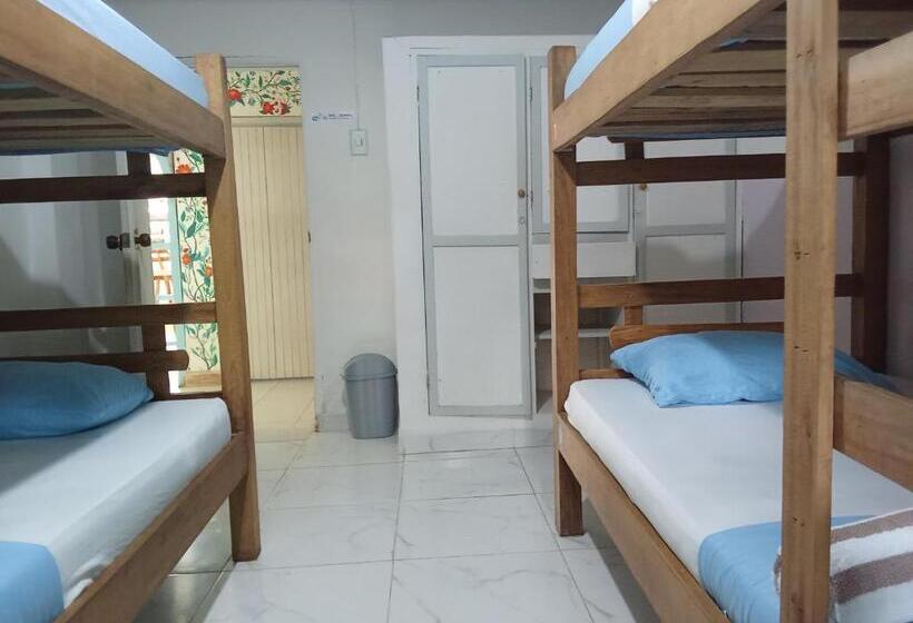 פנסיון Bamboo Rincon Del Mar