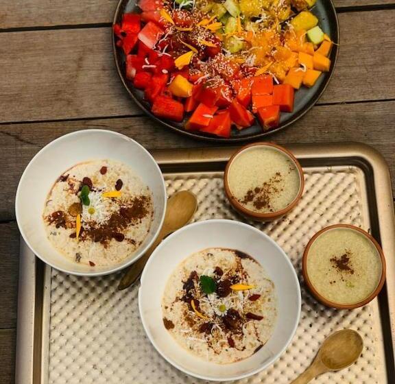 פנסיון Blue Lotus Chamomile With Mountain View And Balcony