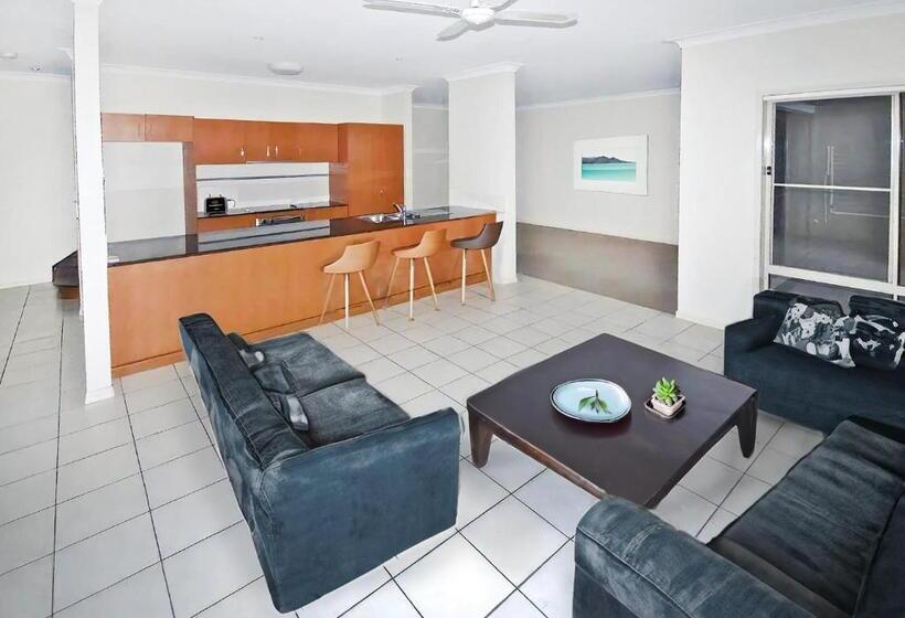 פנסיון Bond Uni Guest House