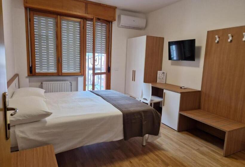 פנסיון Disma Rooms